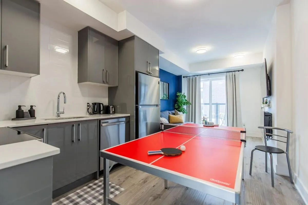 Niagara Luxe Suite, 4Min To Falls With Fireplace, Ping Pong Apartment Niagara Falls
